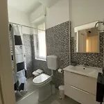 Verona Guest House * ורונה